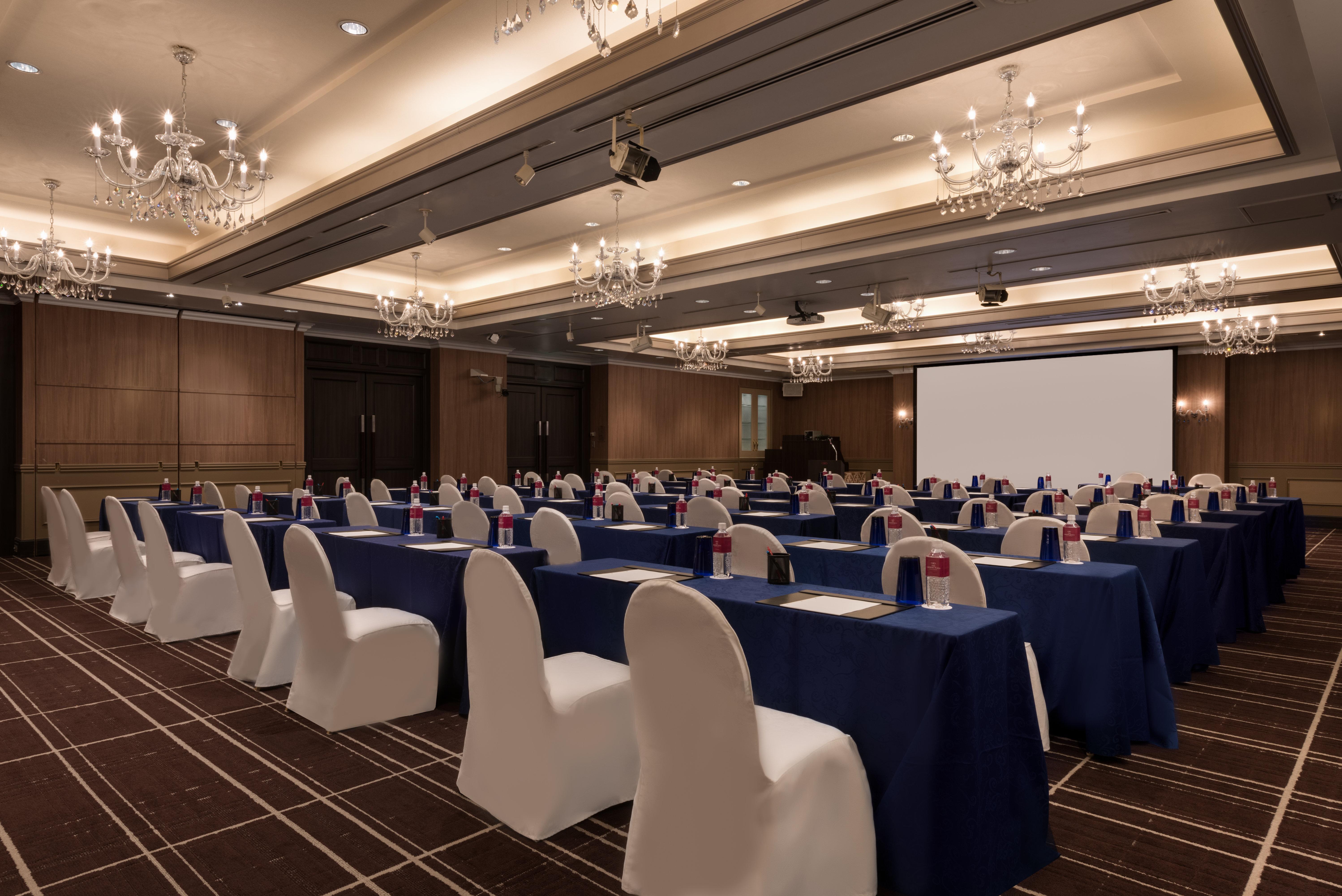 Hotel Ana Crowne Plaza Toyama By Ihg Extérieur photo
