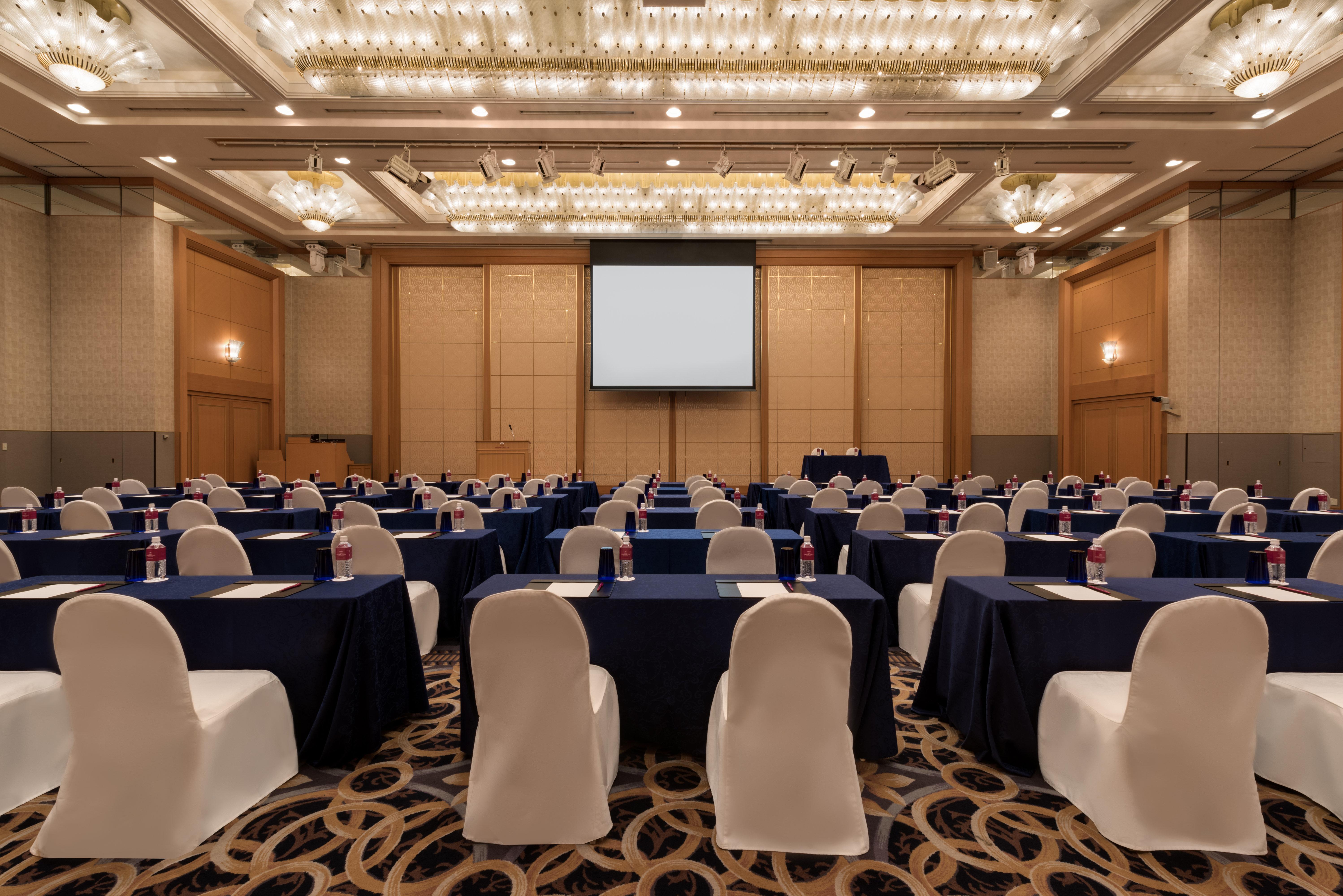 Hotel Ana Crowne Plaza Toyama By Ihg Extérieur photo