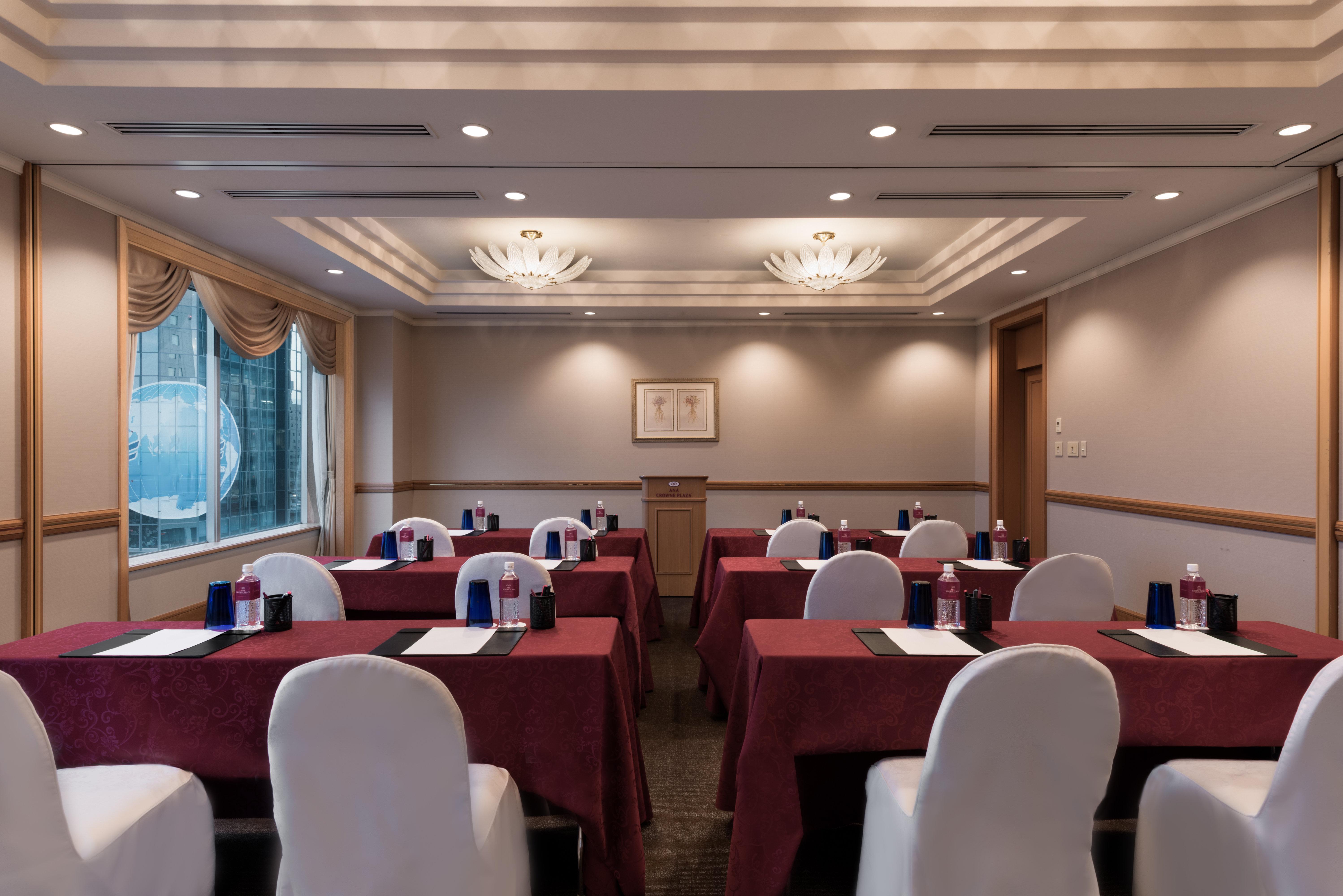 Hotel Ana Crowne Plaza Toyama By Ihg Extérieur photo
