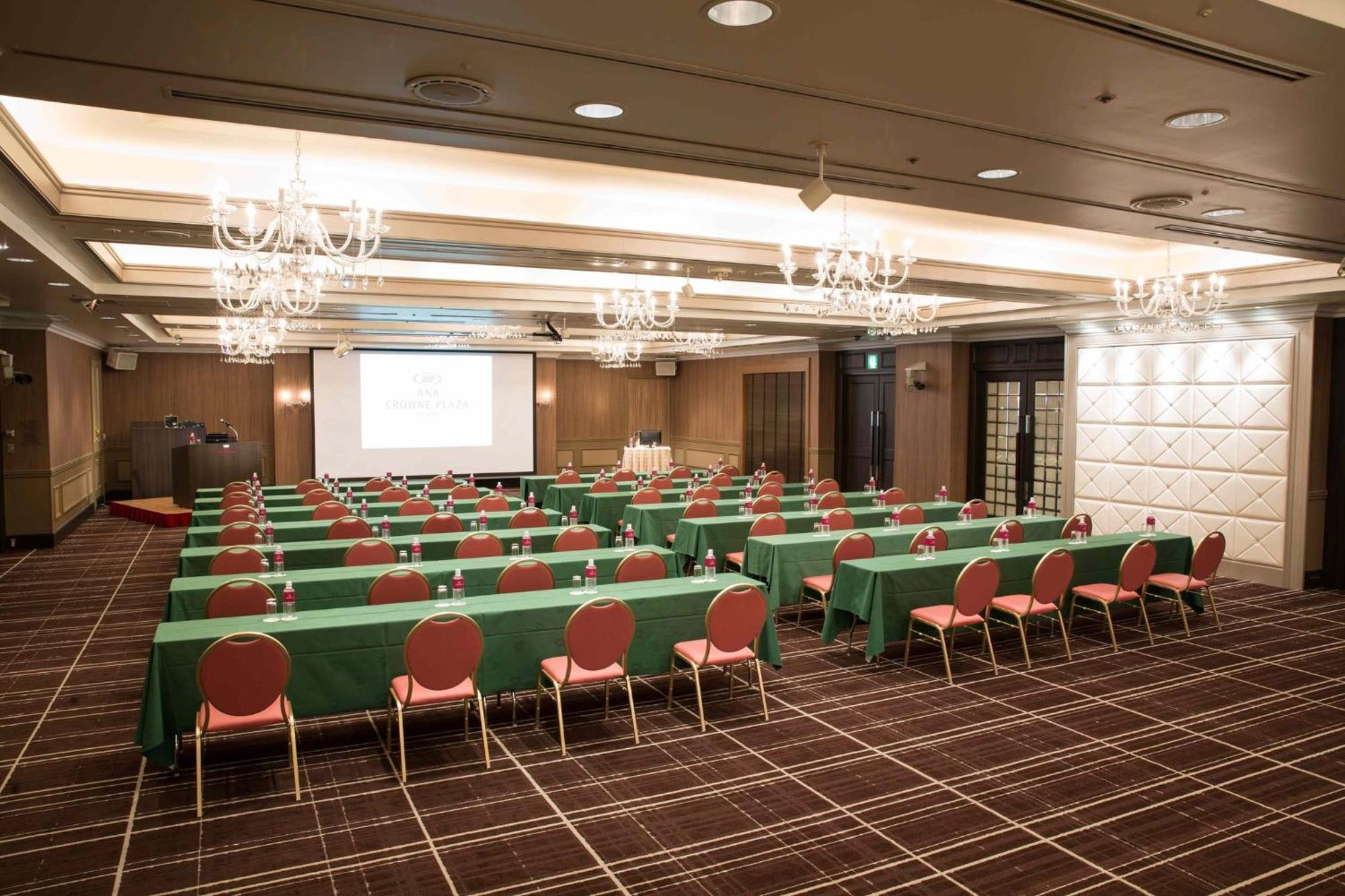 Hotel Ana Crowne Plaza Toyama By Ihg Extérieur photo
